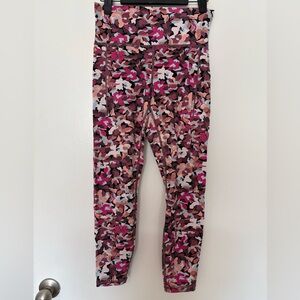 athleta transcend stash tight with pockets size medium